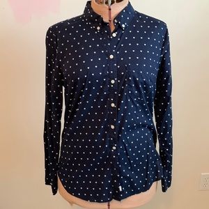 Gap navy button down with white hearts